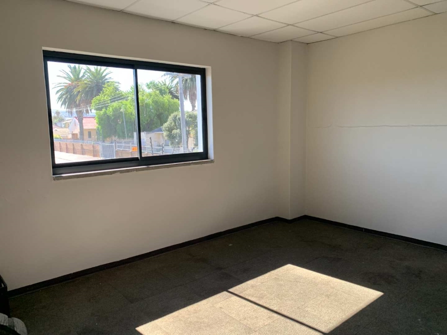 To Let commercial Property for Rent in Beaconvale Western Cape